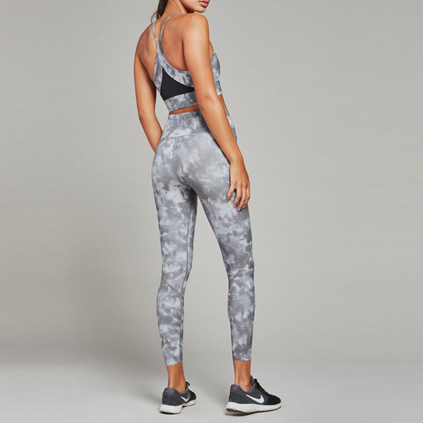 activewear clothing manufacturers