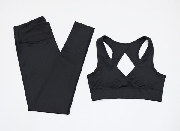 black gym wear