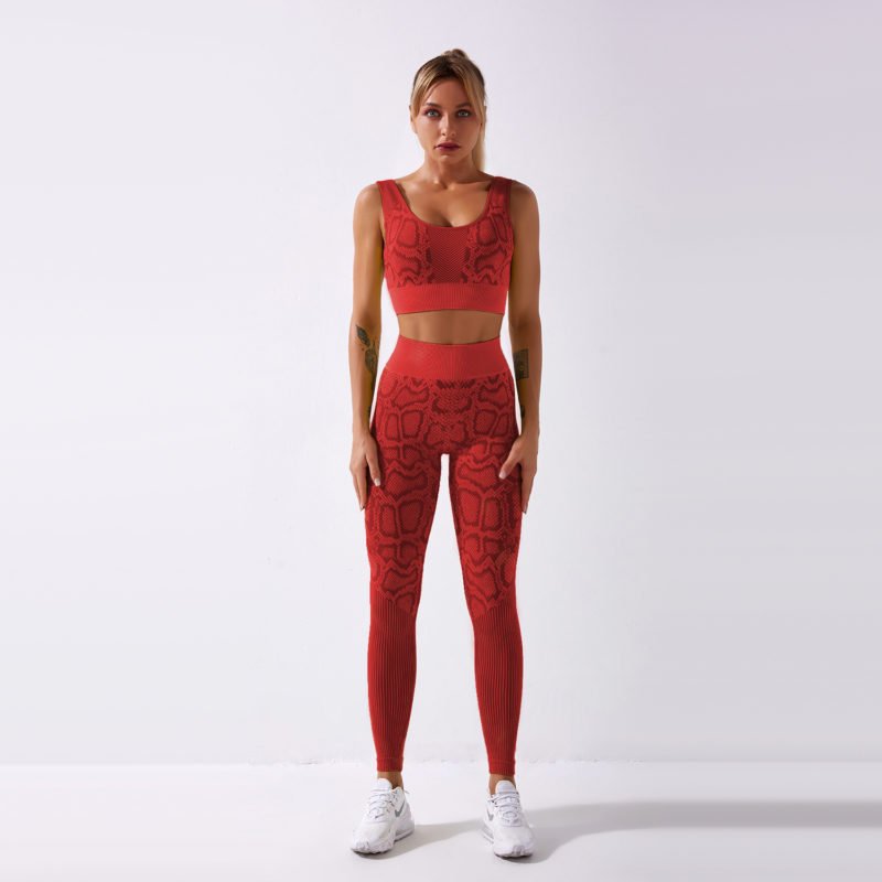 latest womens gym wear clothing vendors for boutiques